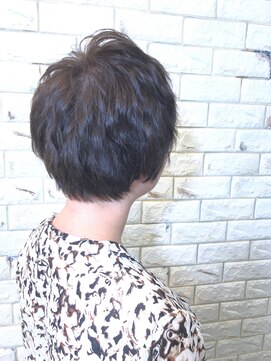 ヘア デザイン ハルプ(hair design HALB) ショート