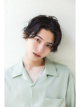 ミットバイツリー 新宿南口(mit by tree) ショートパーマインナーカラー