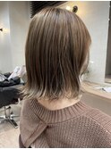 極細ハイライトベージュ　切りっぱなしミディ