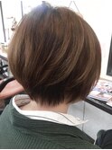 えりあしスッキリ丸みショートボブ
