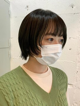 エム(EM) 韓国風レイヤーカットウルフカットショートボブアッシュカラー