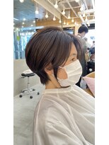 ロンドアジュール 横浜(Lond azur) ショート過ぎない所が人気!王道女性らしいショートボブ!