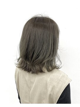 オレンジ梅田店(ORANGE) くびれヘアー　透明感アッシュベージュカラー