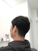 エヌツー(N2)&nbsp;前髪かきあげるスタイル