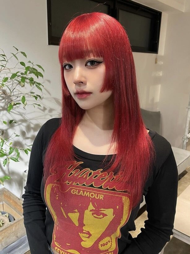 2025年夏】ロング 裾カラー レッドの髪型・ヘアアレンジ｜人気順