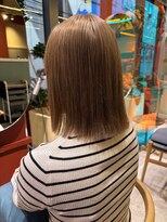 ローレンジウ(LOREN JU)&nbsp;透明感髪質改善ベージュダブルカラーミルクティーグレージュ