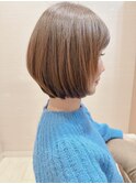 大人ショート似合わせイメチェン美髪グレージュミニボブ30代