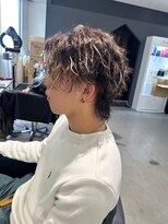 メンズサロン キング 高槻店(Men’s salon K!ng)&nbsp;波巻きツイストスパイラルパーマ/フェザーパーマ/眉毛/メンズ