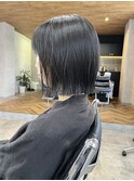 外ハネボブ　切りっぱなしボブ　タッセルボブ　前下がりボブ　