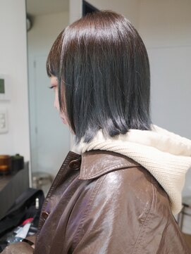 ボブ デザインカラー ルーツカラー エンドカラー シャドールーツ