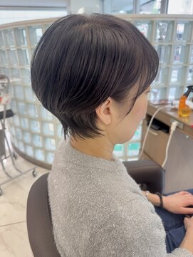 アッシュ 下北沢店(Ash) 黒髪でも素敵なくびれショート