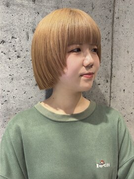 アース 高円寺店(HAIR & MAKE EARTH) 顔まわり可愛いショート 【@mppp_32485】