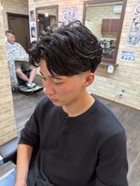 ジェネシス 津島店(genesis)&nbsp;今来てます！！　ニュアンスパーマ×テーパーフェード
