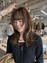 アトリエノエラ(Atelier Noella)&nbsp;今流行りのセクションカラー【山本】