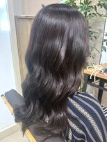 アイウィル(Ai WilL)&nbsp;暗髪カラー ラベンダーアッシュ 髪質改善 ゆる巻きロング