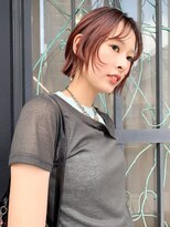 ヨハ ク&nbsp;顔まわりレイヤーボブ