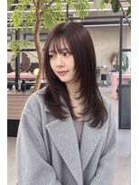 ユニオン(Union)&nbsp;顔周りレイヤー×シースルーの暗髪ミディアム