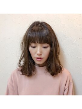 ケーエヌエス 多摩唐木田店 ミディアム