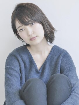 ココ 本八幡(KOKO) 黒髪クラゲヘアーオリーブグレー小顔ココアベージュ丸型卵型ボブ