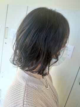 ソイル(SOiL) ゆる巻きボブ