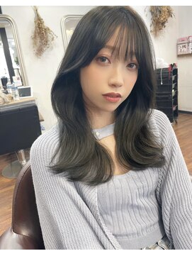 リコバイアフロート(riko by afloat) 韓国風ヘア/フェイスレイヤー/エギョモリ/大人フェミニン