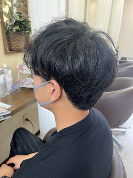 コアフィールフィス(COIFFURE fils) 《見附　今町》メンズ　マッシュ風　ショートヘア