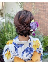 ヨナサン(Yona Saint)&nbsp;*+.王道アップ&浴衣着付け.:+