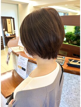 ファーレンピュアスウィート(fahren-pure-suite) レイヤーボブ