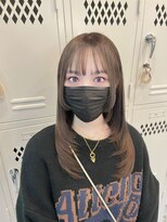 プラチナ(PLATINA)&nbsp;まなstyleレイヤーカットのお色気ヘア/顔周り/韓国/くびれヘア