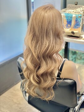 エイト 北千住店(EIGHT) ミルクティーベージュ