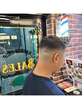 バレス 田町(BALES) <理容室>[メンズ/床屋/シェービング/ヘッドスパ/田町/芝浦]