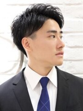 ヘアーアンドグルーミング ヨシザワインク(HAIR&GROOMING YOSHIZAWA Inc.) ツーブロックビジネスシチサンパートスタイル