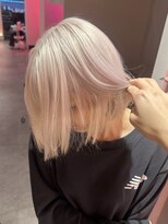 ダズリングディア(Dazzling Deer)&nbsp;ベージュ/ペールカラー/ブラウンベージュ/ボブ/大人ボブ