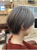 ショート×グレージュ