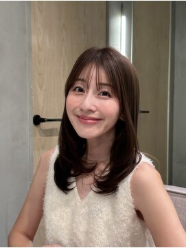 ナナローネス 渋谷(nana loness) ☆ミディアムレイヤー×前髪酸性ストレート☆
