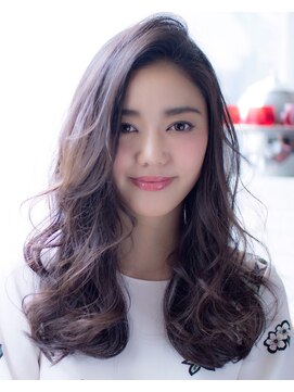 ロンド フィーユ(Lond fille) 愛されほつれウェーブのデジタルパーマ◎担当 平川友理