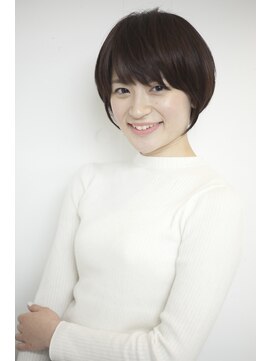 マグノリア オモテサンドウ(MAGNOLiA Omotesando) コンパクトにまとめるショートボブ