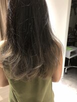 ビースリー ロア&nbsp;グラデーションカラー