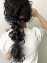 リル 川西(LiL') 【編み下ろし】結婚式パーティ二次会編み込みヘアロングヘア