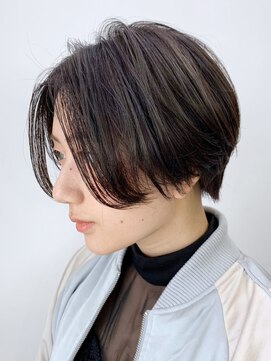 アイティー バイ アルバム 浦和店(IT by ALBUM) ハンサムショート_ハイライトカラーオリーブカラー_ba243252