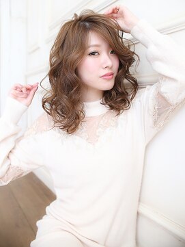 ルナラックスビー 沖縄店(Luna LUXBE) ナチュラル色っぽい★大人パーマ