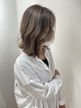 ヘアースタジオ ゼン(hair studio Zen) かきあげ　ハイライトカラー