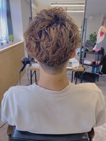 エミタス 宮街道(Emitas.) ブリーチ履歴ありでも出来ちゃうメンズパーマスタイル♪