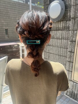 ディーヘアーデザイン(d.HAIR DESIGN) バレッタ×編みおろし