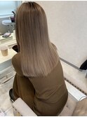 ミルキーベージュ/前出