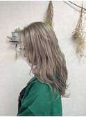 ブリーチ2回~。そんなグレージュカラー