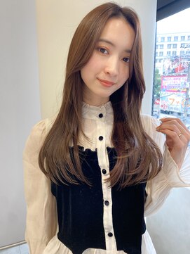 トゥルーズ(TLUUS) TLUUS似合わせカットダークアッシュミディアムレイヤーカット