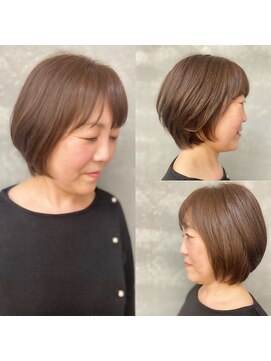 トゥージュ ベル(Toujours Belle) 段差少なめショート×脱白髪染めデザインカラー