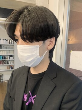 レタッチバイフィフス(RETOUCH by fifth) センターパートニュアンスパーマワンカールパーマ韓国コンマヘア