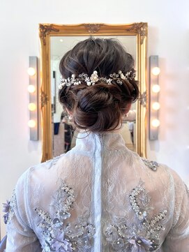 コワファースト  させぼ五番街店(COIFF1RST) ゆるっとシニヨンアレンジ★